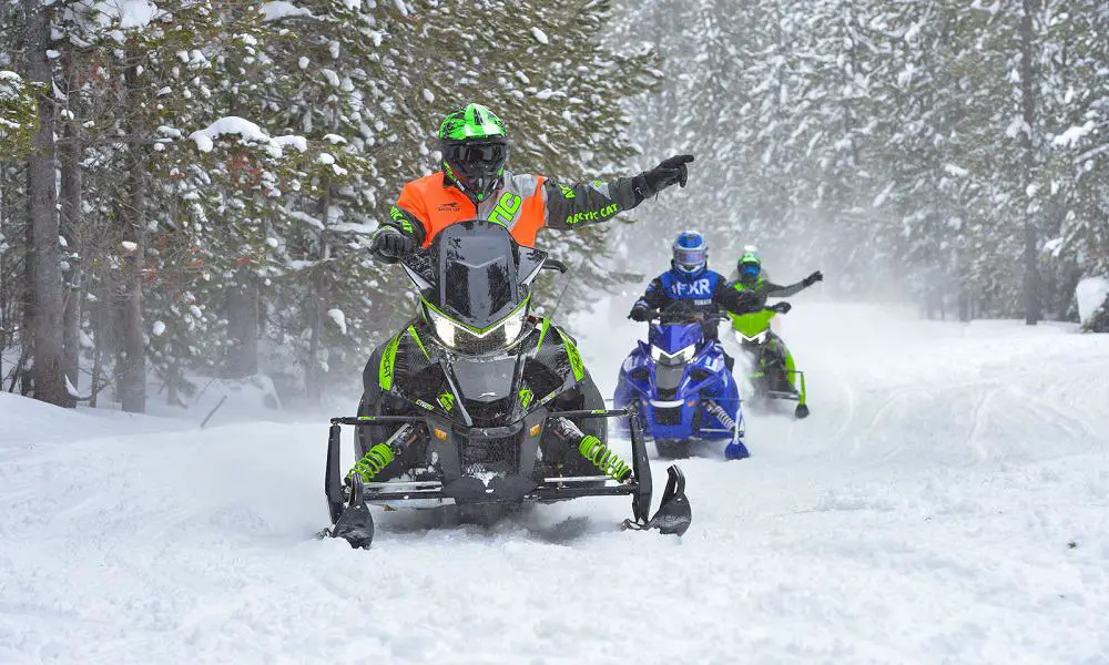 How to Choose the Right Snowmobile