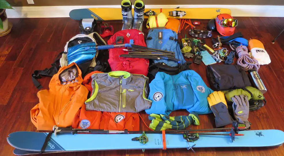 Things to pack when planning to ski backcountry