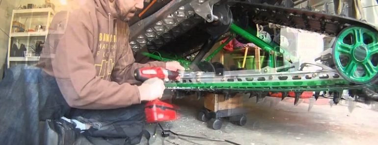 Best Snowmobile Ice Scratchers